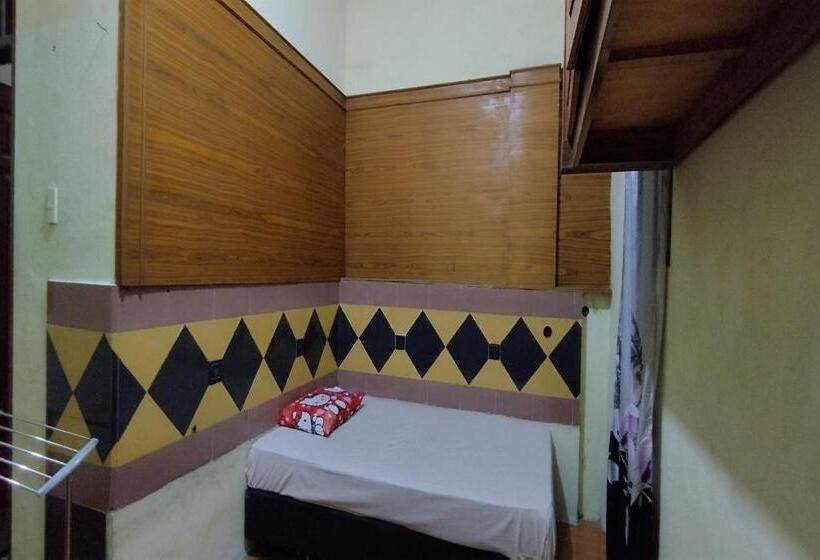 Delüks Oda, Oyo 94157 38 Residence