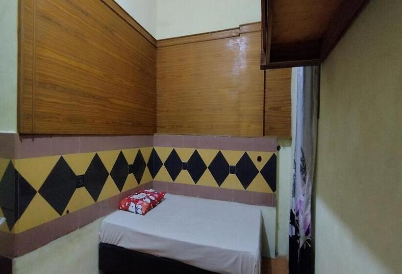 Delüks Oda, Oyo 94157 38 Residence