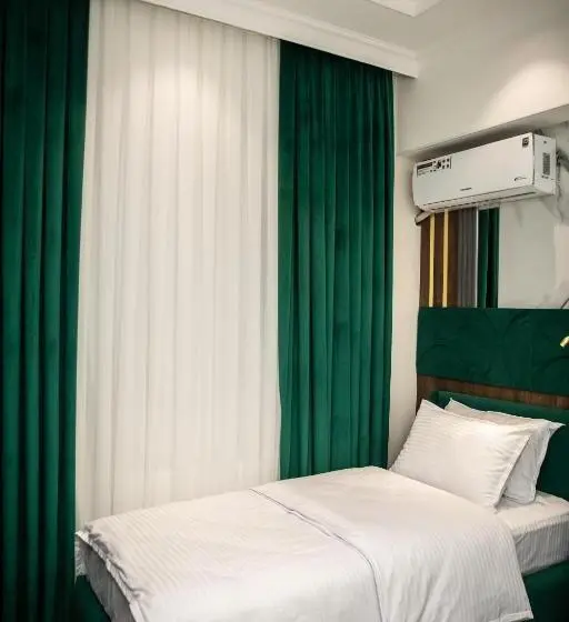 Quarto standard, Qadim