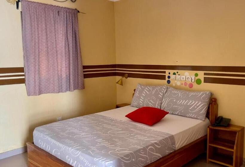 اتاق استاندارد با بالکن, Résidence Fafa