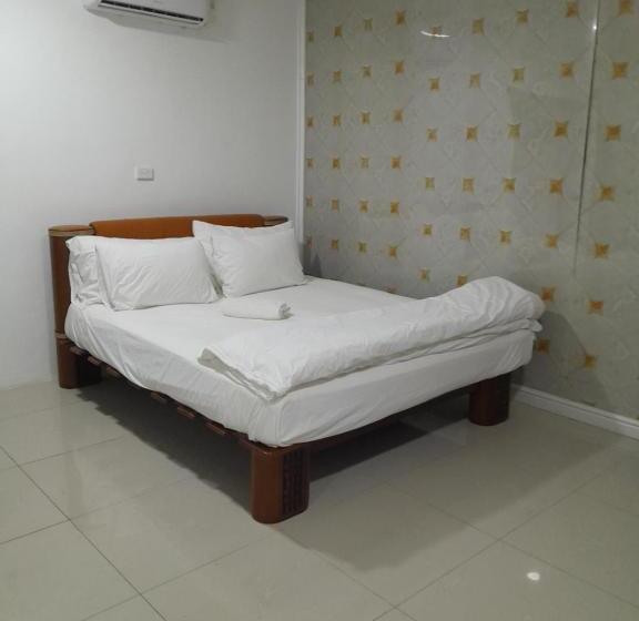 Семейные Апартаменты 3 Спальни, White Diamond Apartments