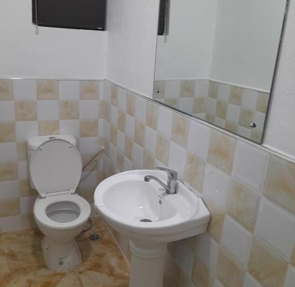 Семейные Апартаменты 3 Спальни, White Diamond Apartments