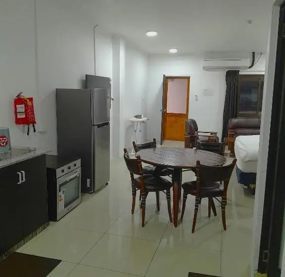 １ベッドルームアパートメント, White Diamond Apartments