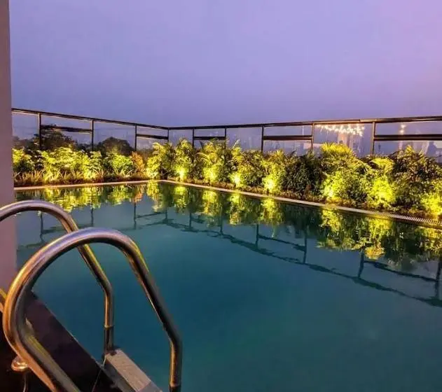 デラックスルーム, Yuvraj Palace