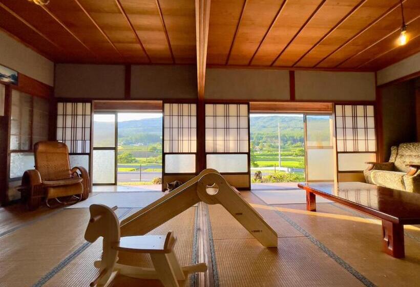 带共用浴室的标准房间, Homestay Hanihoheto