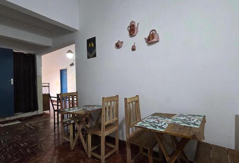 اتاق استاندارد سه نفره, Tagua Hospedaje