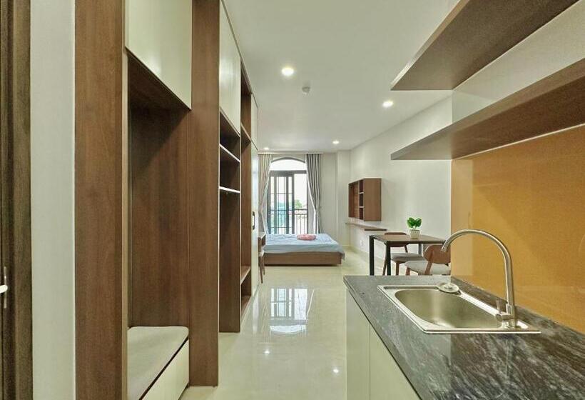 Студио Стандарт с Балконом, Scove Home The Air Building