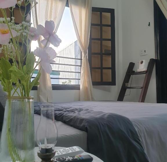 اتاق استاندارد با بالکن, 2000s Homestay