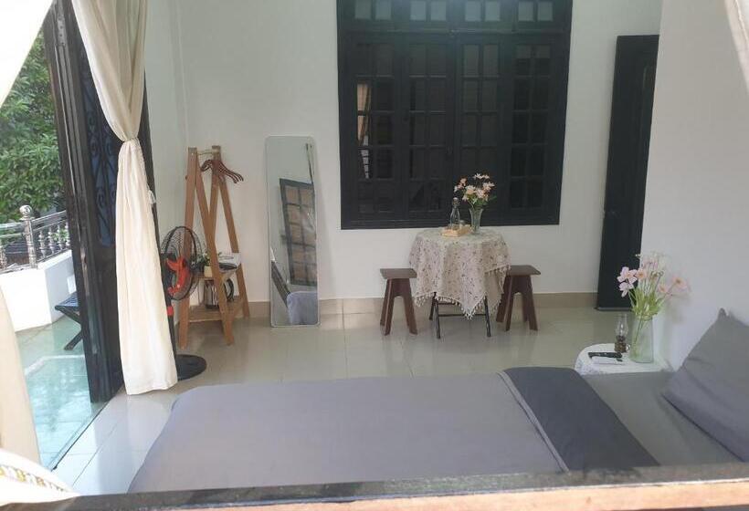 اتاق استاندارد با بالکن, 2000s Homestay