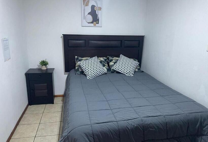 غرفة قياسية مع حمام خارجي, Alojamiento Puente Alto