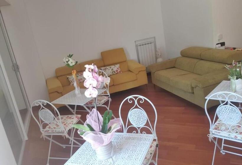 Standard room with outdoor bath, B&b La Rosa Dei Venti