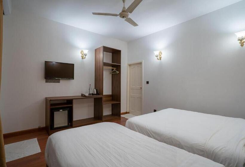 ویلای لوکس 1 خوابه, Ganduvaru Villa