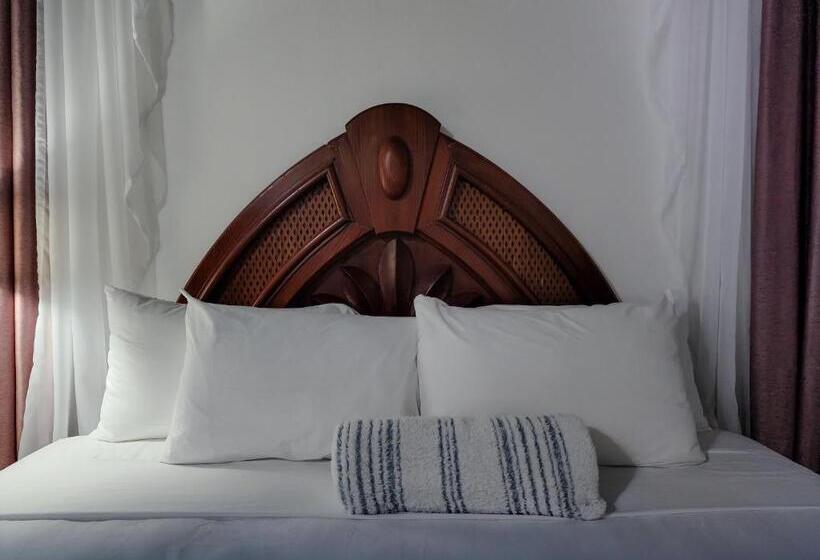 اتاق لوکس با تخت بزرگ, Sky Beach