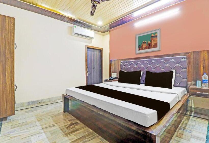 Трехместный Номер Классика, O Galaxy Inn