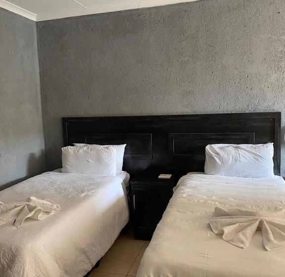 标准间, 606 Guesthouse