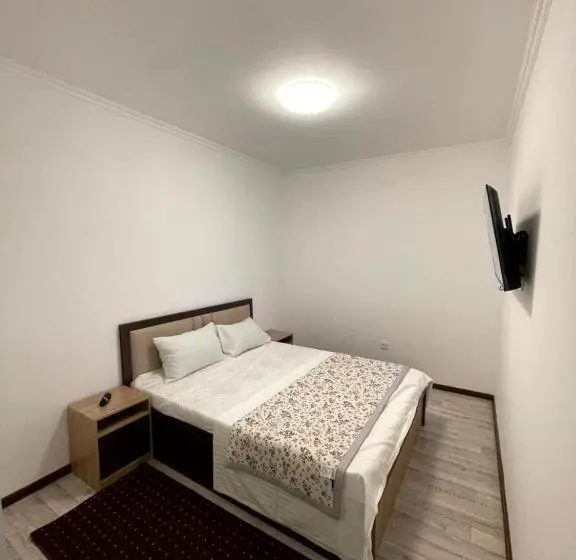 اتاق لوکس, Chashma Dushanbe