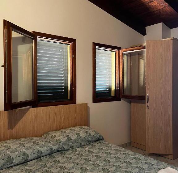 חדר סטנדרט עם מרפסת, Guesthouse Ale&ale