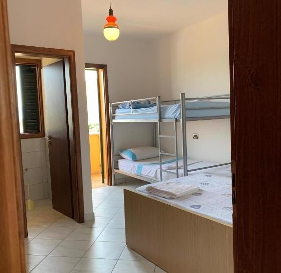 חדר משפחתי, Guesthouse Ale&ale