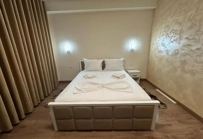 اتاق استاندارد, Guni Inn