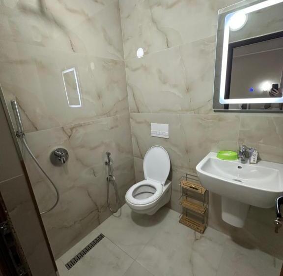 غرفة قياسية, Guni Inn