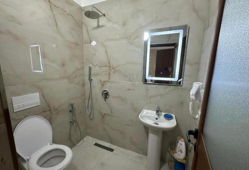 غرفة سوبيريور, Guni Inn