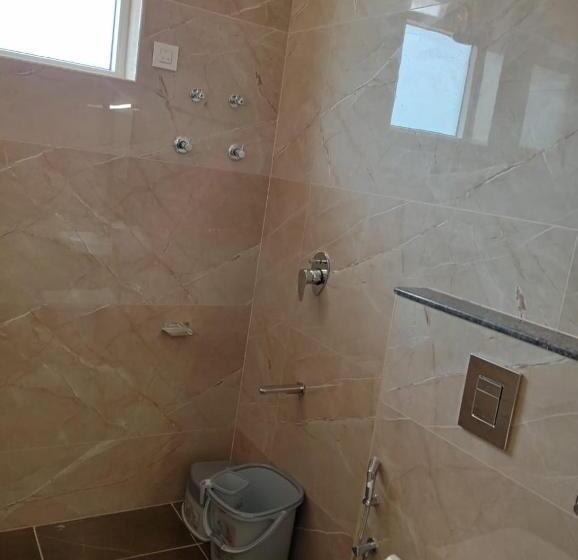 Номер Deluxe, Ketti Heights Resorts