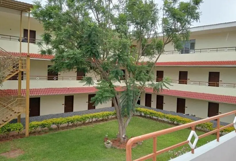 デラックスルーム, Ketti Heights Resorts