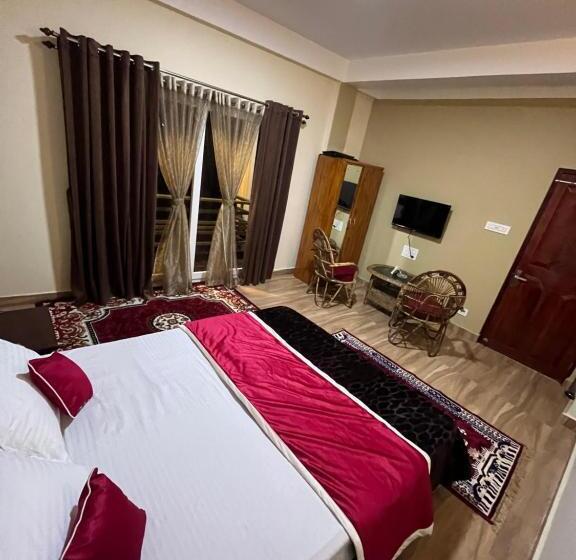 חדר סטנדרט נוף להרים, Triveni Organic Farmstay & Cafe