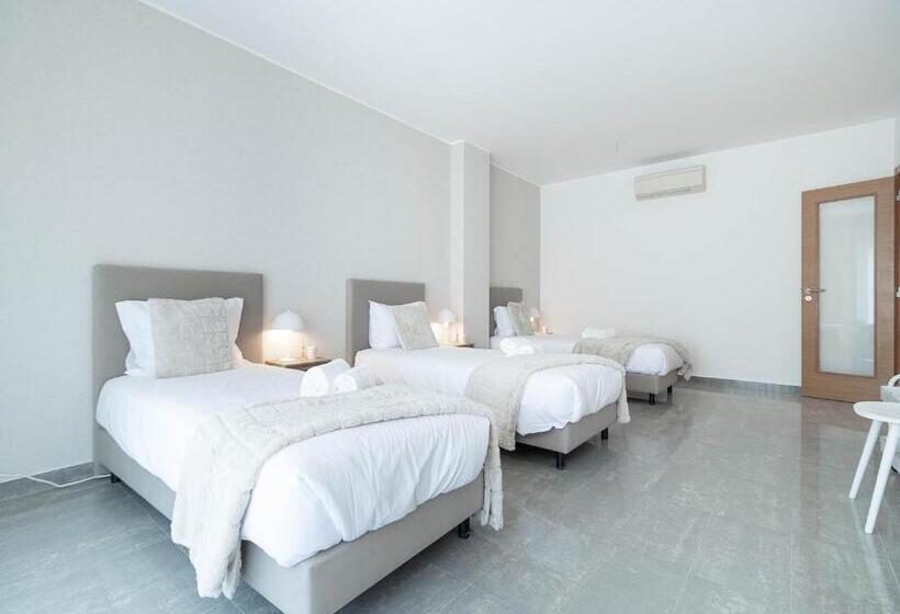 스탠다드 트리플 발코니 룸, Akicity Beja Rooms