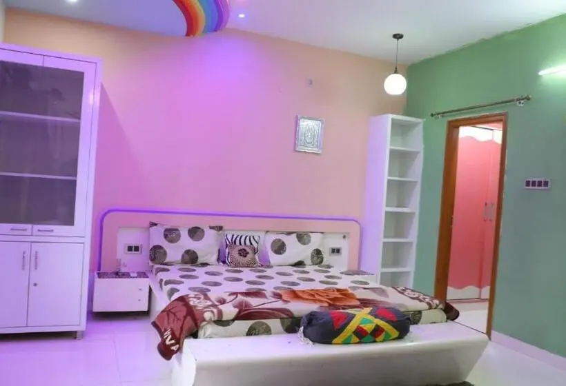 デラックストリプルルーム, Annamaiah Premium Guest House