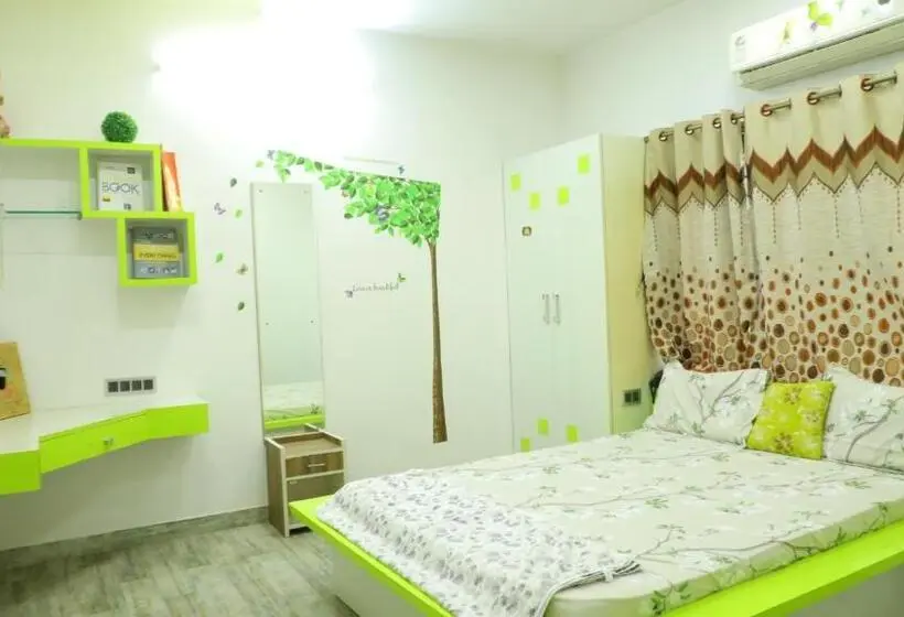 デラックスルーム, Annamaiah Premium Guest House