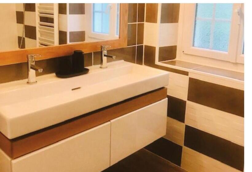 غرفة قياسية ثلاثية, Chambres D Hôtes Le Jardin De La Pichonnerie Proche Du Zoo De Beauval & Des Chateaux De La Loire