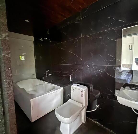 Deluxe Room, Forest View