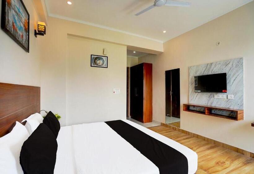 Klassiskt Trippelrum, Super Hotel O The Viraaj Banquet &