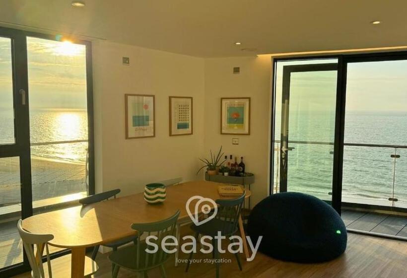Апартаменты Пентхаус 1 Спальня, Sail Penthouse   Beach & Parking