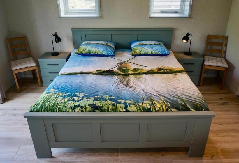 اتاق لوکس با تخت بزرگ, B&b De Groene Loper