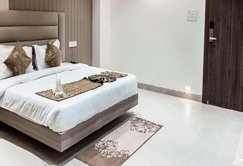 اتاق سوپریور, Fabhotel Prime Lavkush