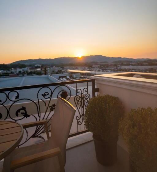 חדר סטנדרט עם מרפסת, Holiday