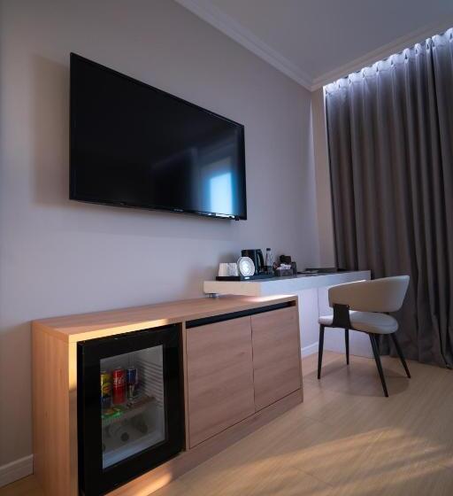 חדר סטנדרט עם מרפסת, Holiday