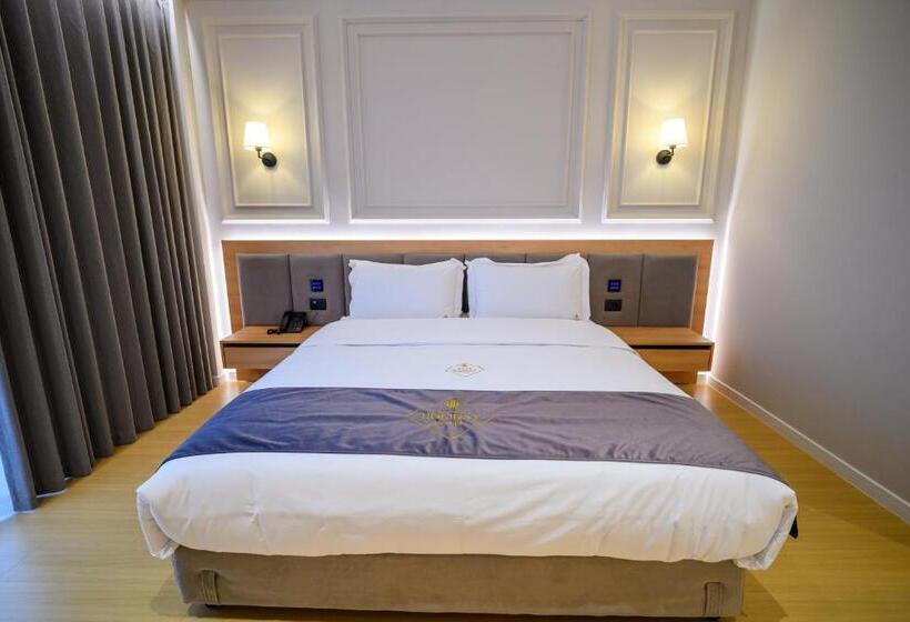 חדר סטנדרט עם מרפסת, Holiday