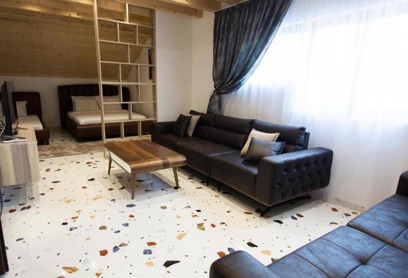 آپارتمان 1 خوابه, Mountain Maison