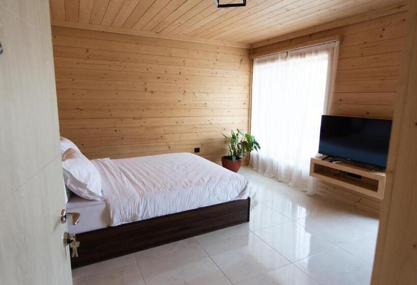 اتاق استاندارد با بالکن, Mountain Maison