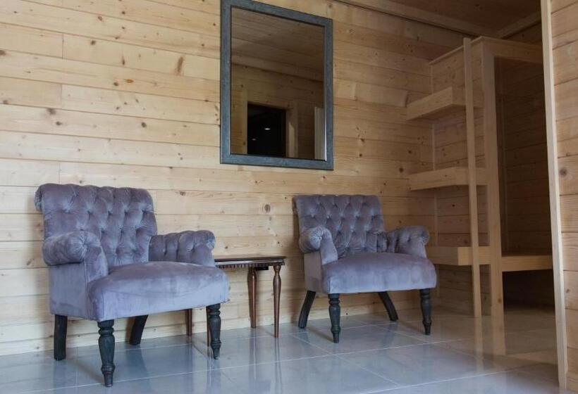 اتاق لوکس, Mountain Maison