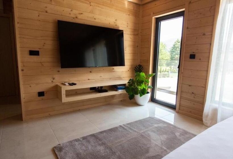 اتاق لوکس, Mountain Maison