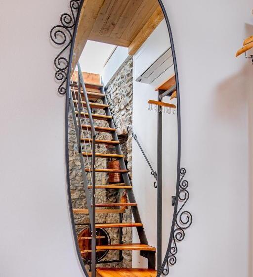 اتاق لوکس سه تخته, Pasini Luxury Room