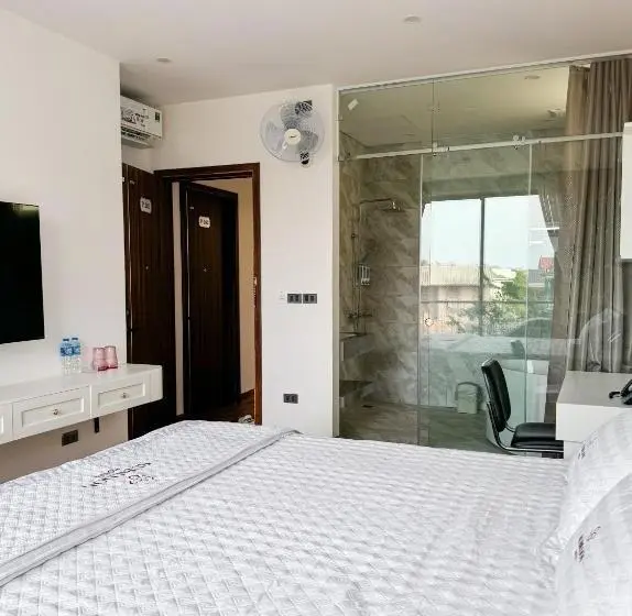 اتاق استاندارد با تخت بزرگ, Rubillion Hotel   Vinh