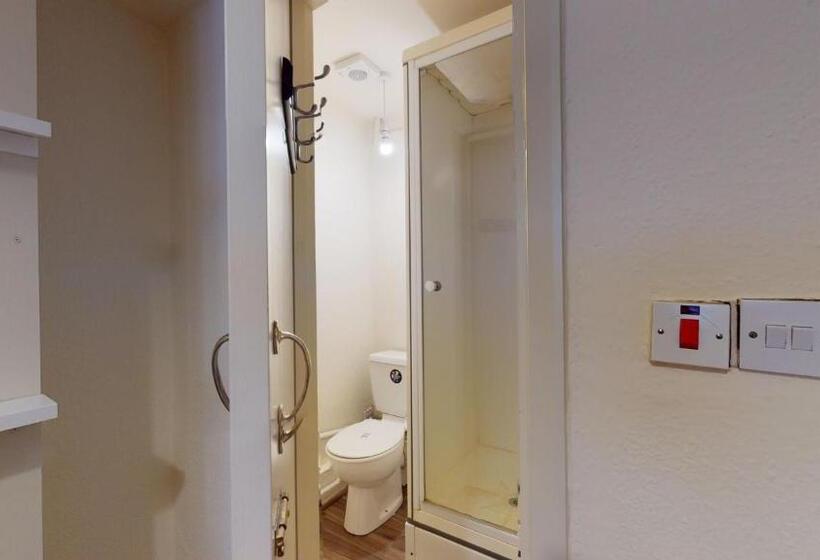 标准工作室, St Pauls Studio 24