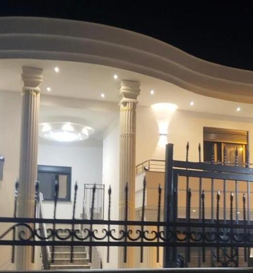 آپارتمان 1 خوابه با تراس, Villa Relax