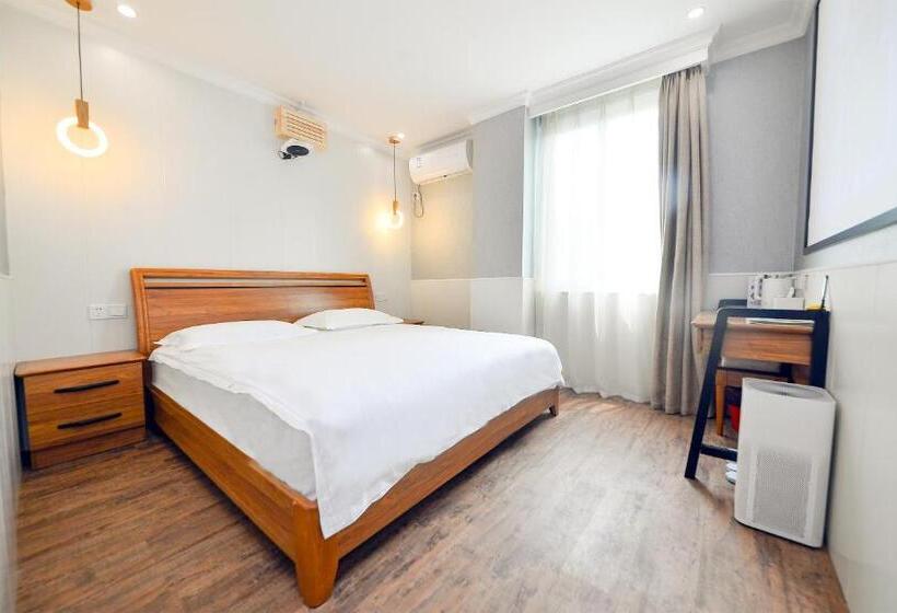 Chambre Standard, 笑脸里青年旅舍锦里店