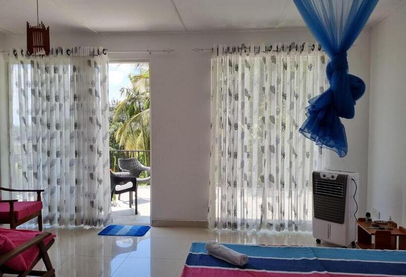 חדר דלוקס עם מרפסת, Squirrel S Nest